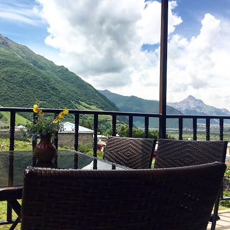 Hotel Cherry Kazbegi Exterior foto